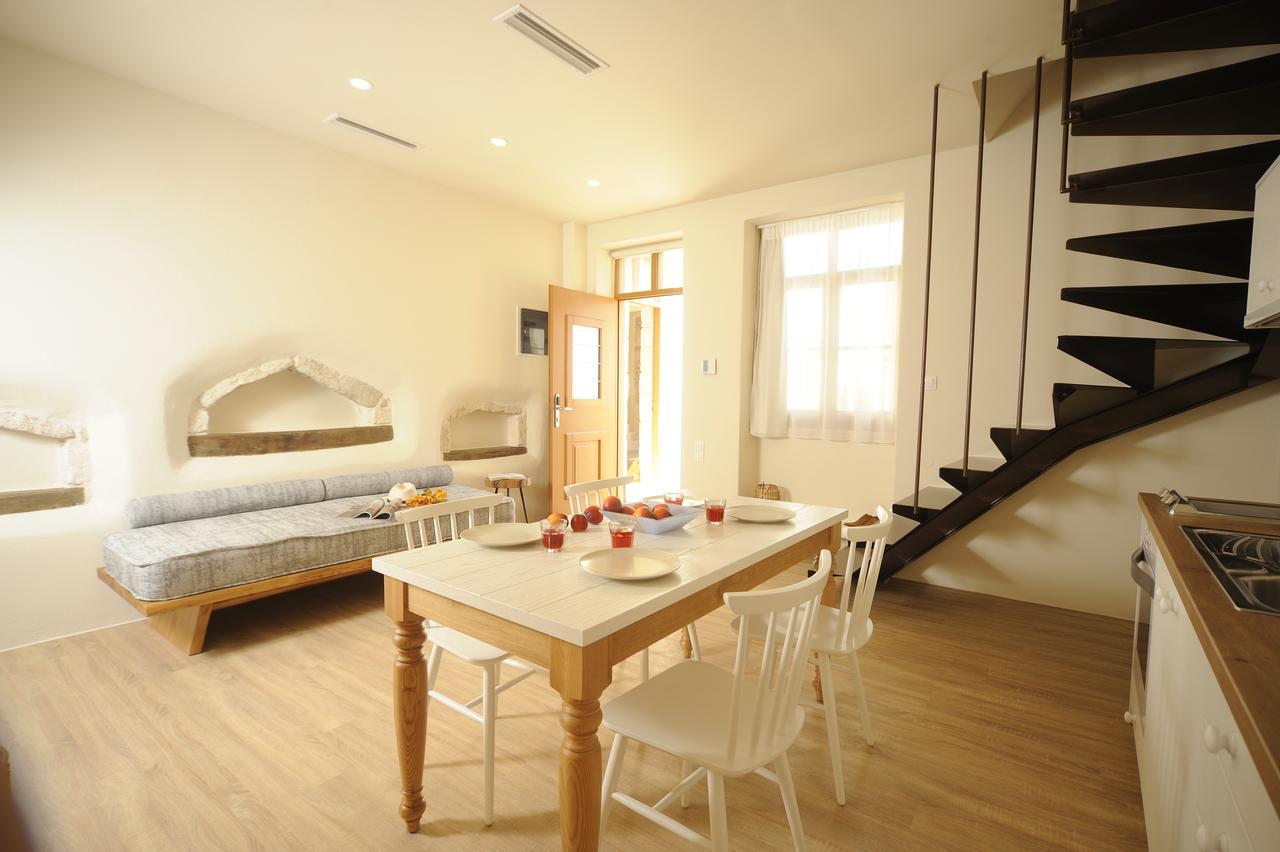 Veranda Rossa Suites レティムノ エクステリア 写真