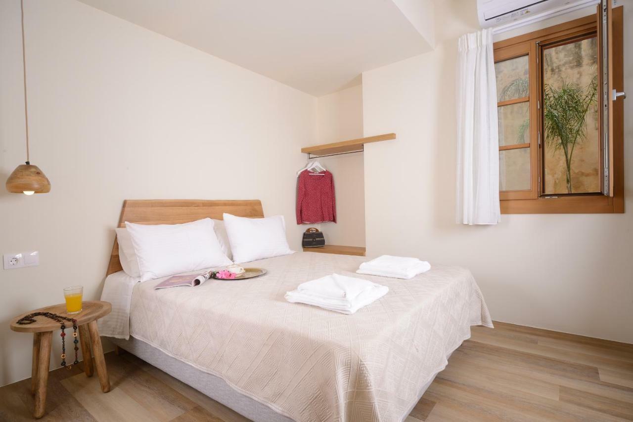 Veranda Rossa Suites レティムノ エクステリア 写真
